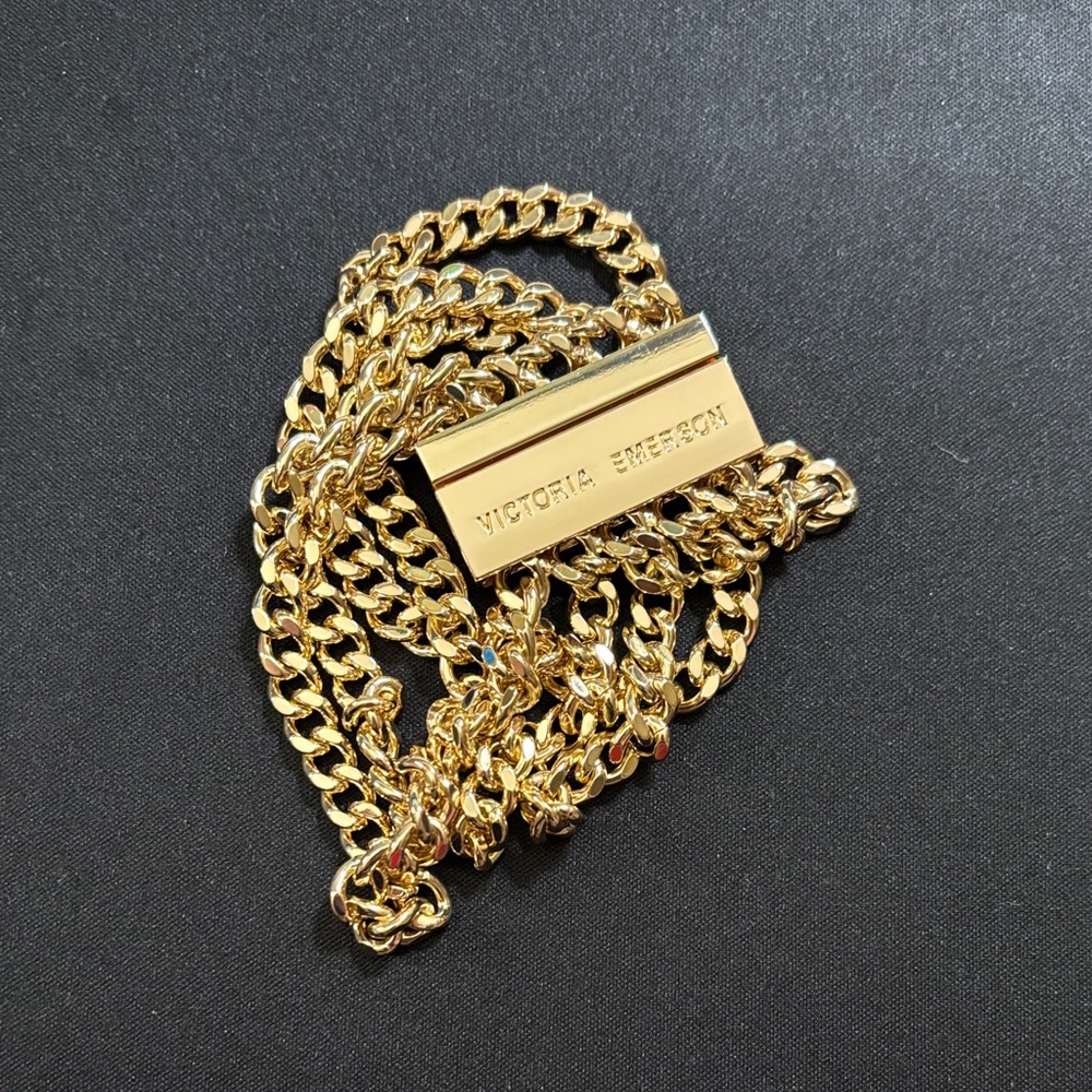 Victoria Emerson Gold-Tone Chain Bracelet